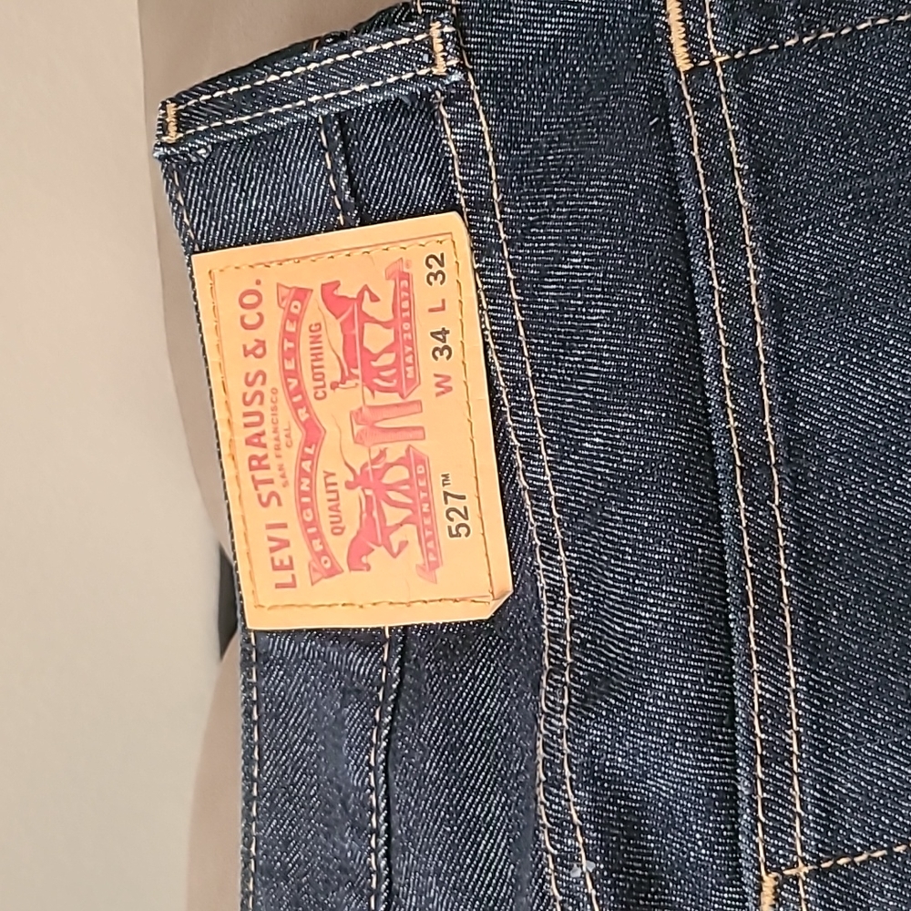 Levi 527 jeans
